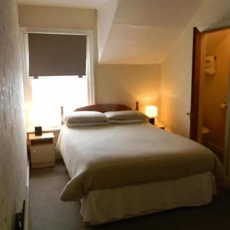New Hawkes Hotel-3