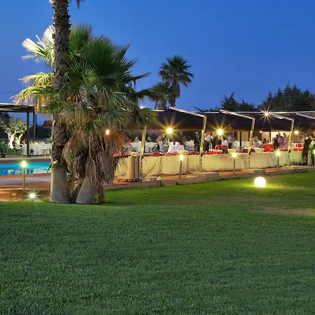 Aura Club - Villa Carlotta-3
