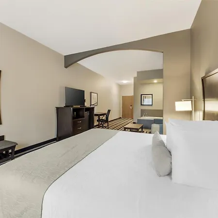 Best Western Plus Sand Bass Inn And Suites-3