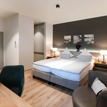 Hotel Friesenhof-3