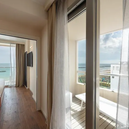 Excelsior Hotel, Spa & Lido - Preferred Hotels & Resorts-3