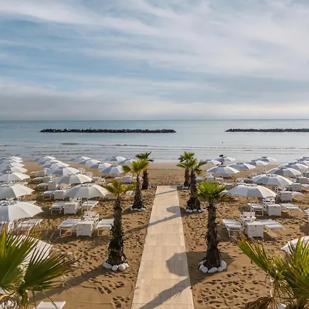 Excelsior Hotel, Spa & Lido - Preferred Hotels & Resorts-2