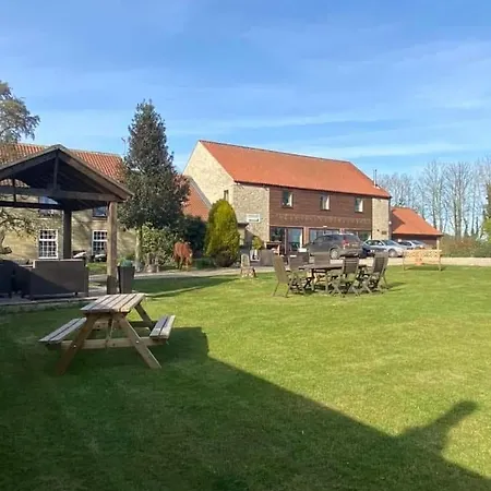 Cottage Lea'S Country Hotel & Restaurant-3