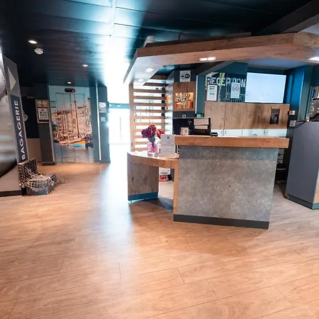 Ibis Budget Sete Centre-2