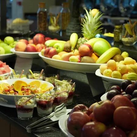 Dedeman Bostanci Istanbul Hotel&Convention Center-2