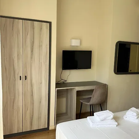 Hotel Laura-2