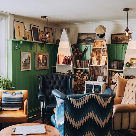 Lulworth Cove Inn-3
