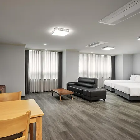 Ramada Hotel And Suites Seoul Namdaemun-2