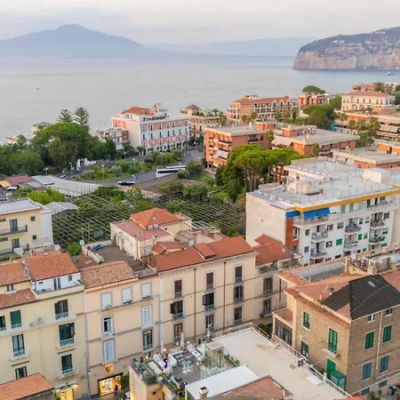 Hotel Sorrento City-3