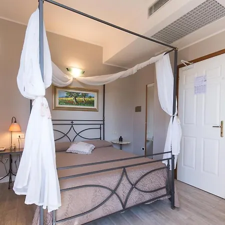 Hotel Trevi Riccione-2