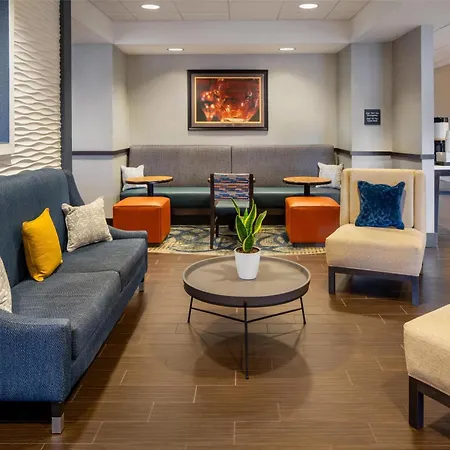 Hampton Inn Seneca Falls-2