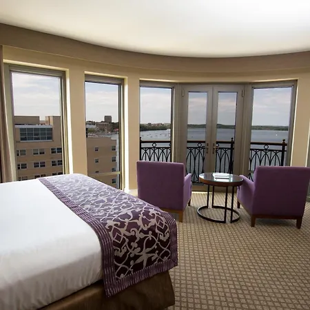 The Edgewater-2