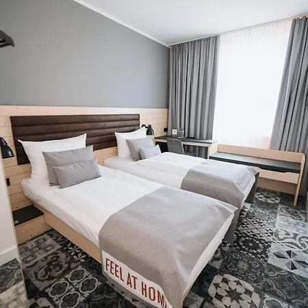 Coffee Fellows Hotel Muenchen-Freiham-2