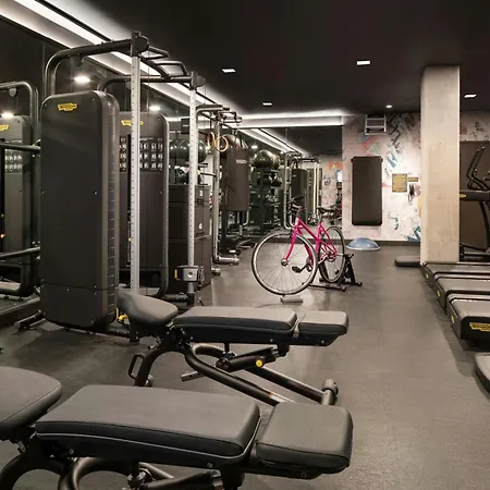 Moxy Austin - University-3