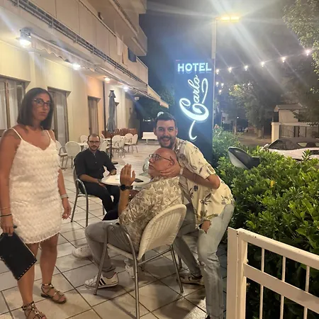 Hotel CARLO-3