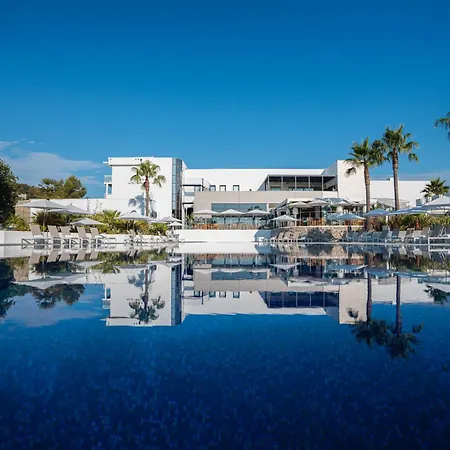 Mouratoglou Hotel & Resort-3