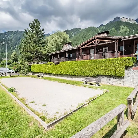 Eden Hotel, Apartments&Chalet Chamonix Les Praz-2