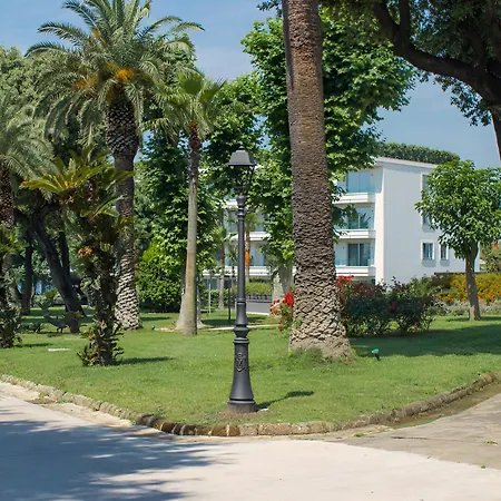 Hotel & Resort Tre Fontane Luxury-2