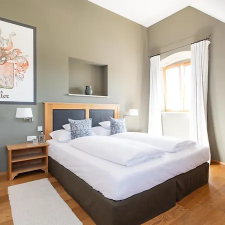 Gutshofhotel Winkler Braeu-2