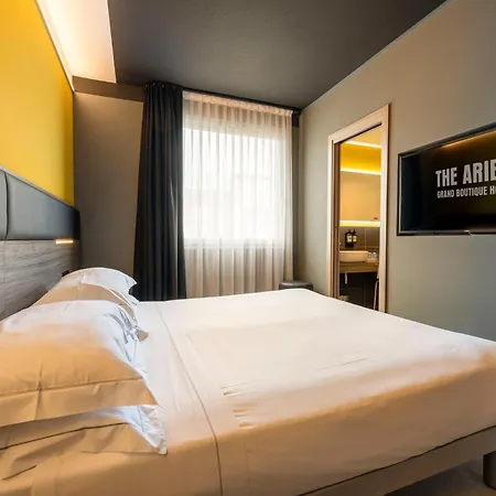 The Aries Hotel-3