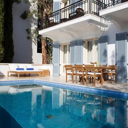 Anassa-2
