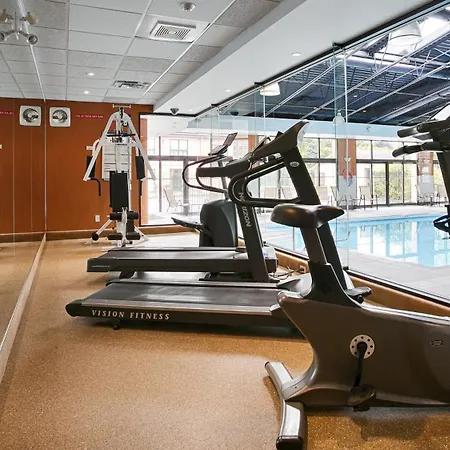 Best Western Plus Ottawa Kanata Hotel And Conference Centre-3