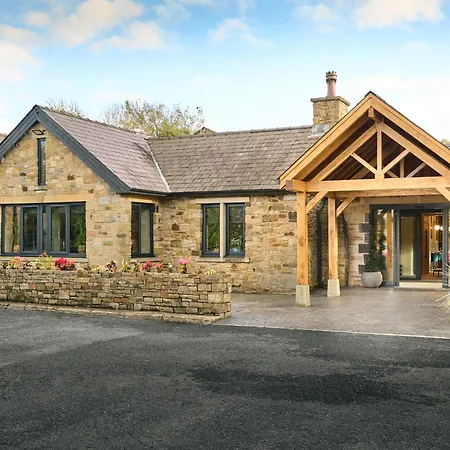 Mytton Fold Hotel, Ribble Valley-2