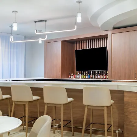 Holiday Inn Boise Airport By Ihg-2