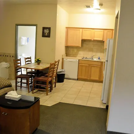 Days Inn By Wyndham Luray Shenandoah-3