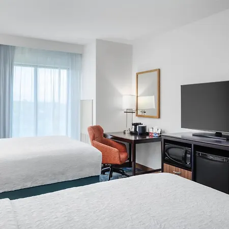 Hampton Inn & Suites Chattanooga/Hamilton Place-3
