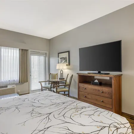 Best Western Plus Columbia River Inn-2
