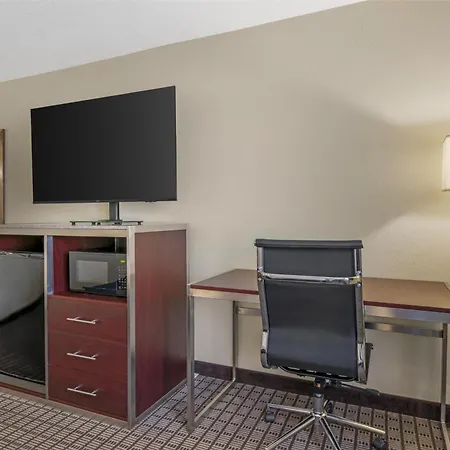 Best Western Maritime Inn-3