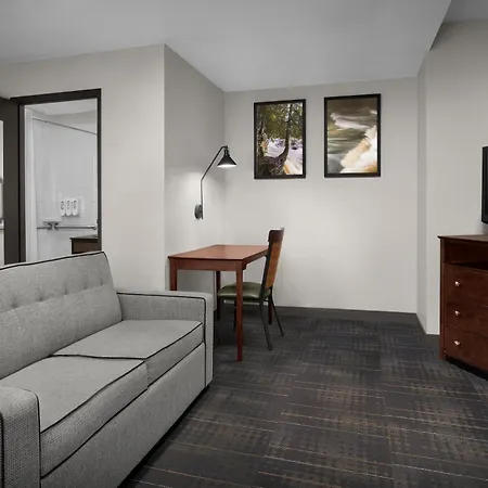 The Suites Hotel At Waterfront Plaza-3