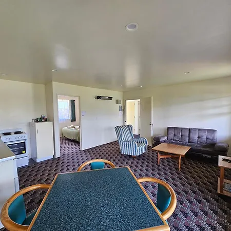 Karamea Hotel-3