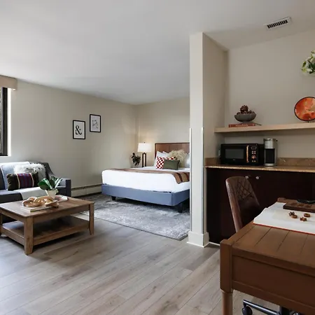 The Andrew Hotel-3
