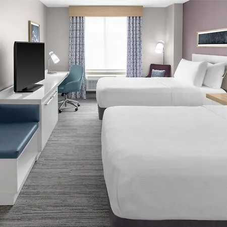 Hilton Garden Inn Queens/JFK-3