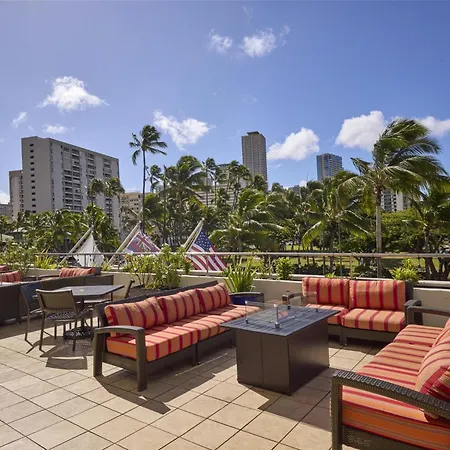 Doubletree By Hilton Alana - Waikiki Beach-3