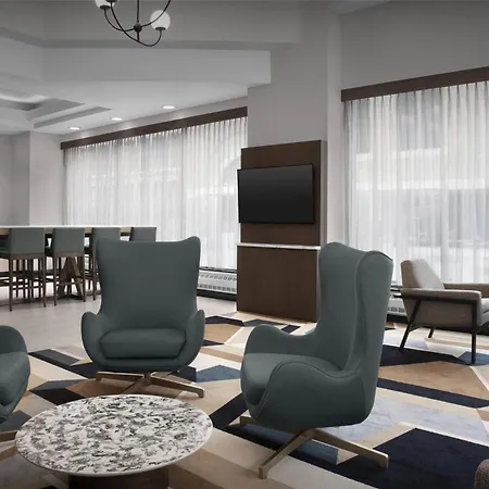 Hampton Inn Indianapolis Downtown Across From Circle Centre-3