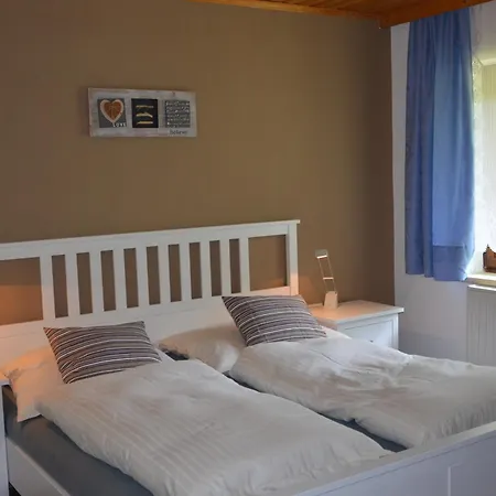 Dahoam By Sarina - Rooms & Suites-2
