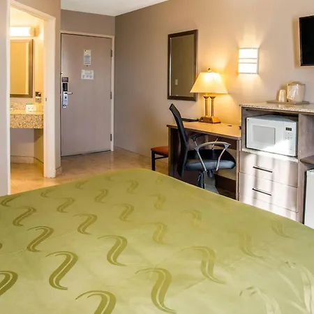 Quality Inn Moriarty-2
