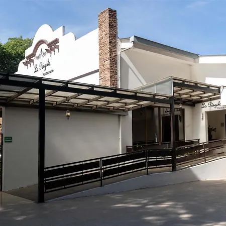 Best Western Las Mercedes Airport-3