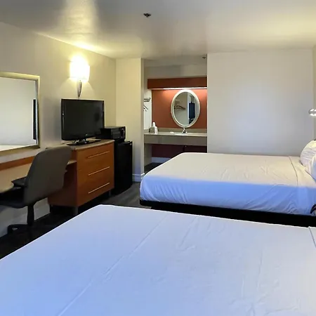 Motel 6 Barstow, Ca - Mojave Desert Stop - I-15-2
