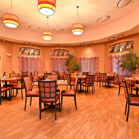 Best Western Plus Carousel Inn & Suites Burlington-3