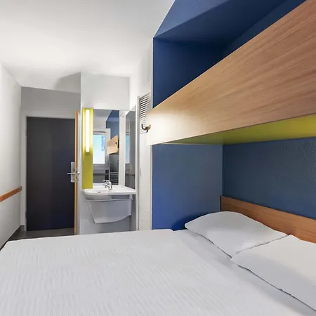 ibis budget Duesseldorf Hilden-3
