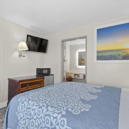 Days Inn By Wyndham Lost Hills-3