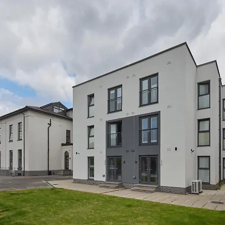 The Ashcroft Studios & Apartments With Free Parking-3