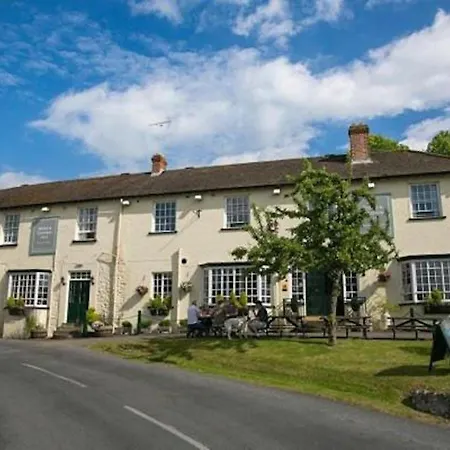 The Rose & Crown, Ashbury-2