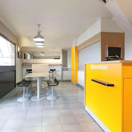 Unisotel Colmar Ex Hôtel F1-3
