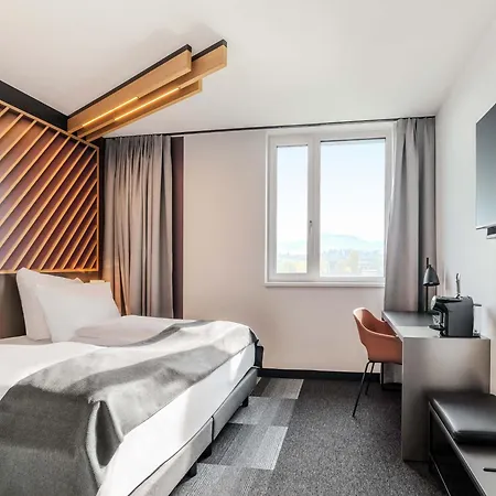 B&B HOTEL Offenburg-Hbf-2