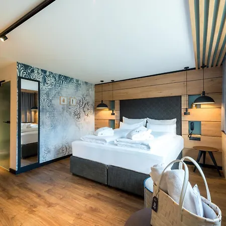 Luxury All Inclusive Resort Schwarzbrunn-2